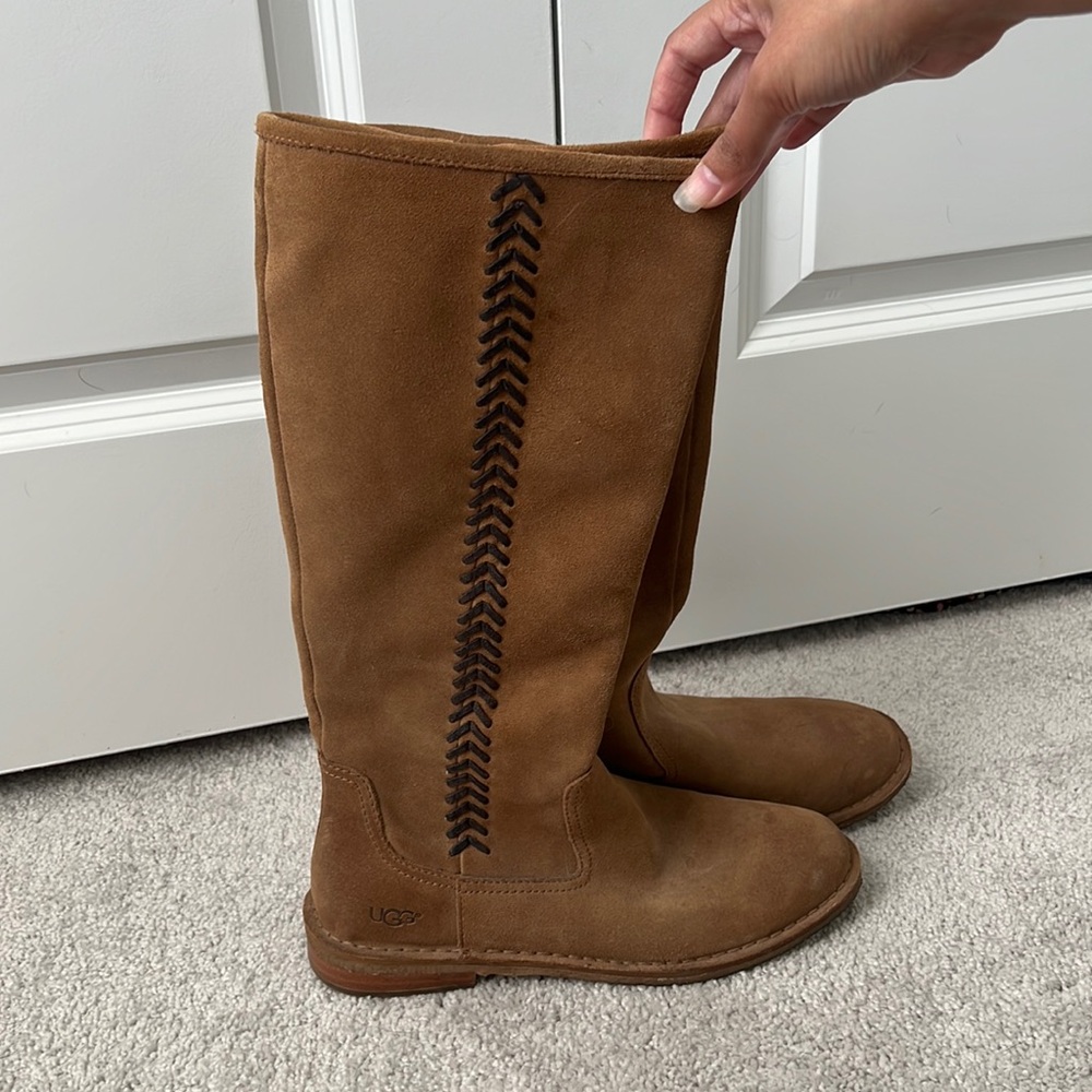 Ugg Boots 👢